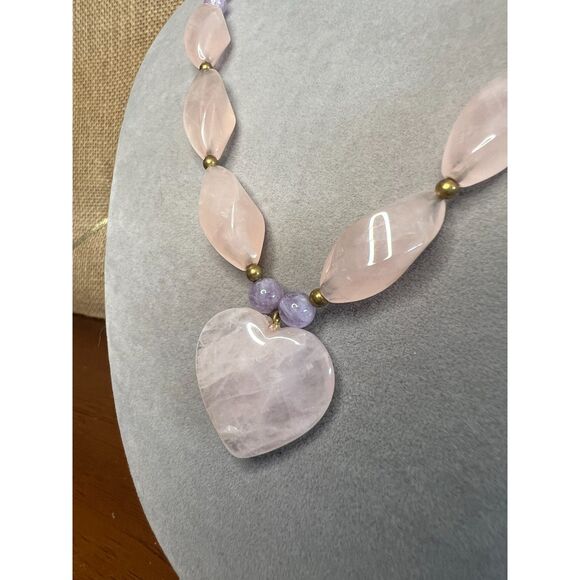 Heart Rose Quartz and Lavender Jade Necklace Gold Vermeil - Picture 4 of 7